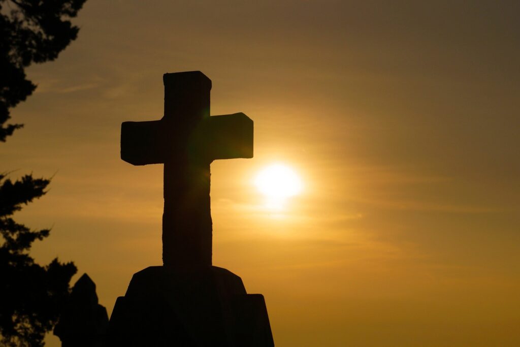 cross-1772560_1920